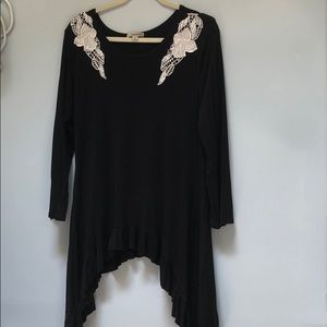 Ana & Kate Black Tunic with White Lace Appliqué
